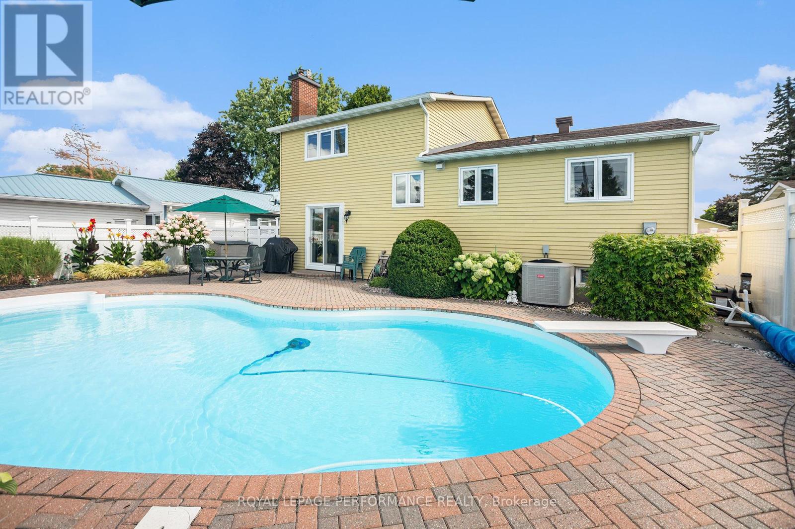 4362 Whittaker Crescent