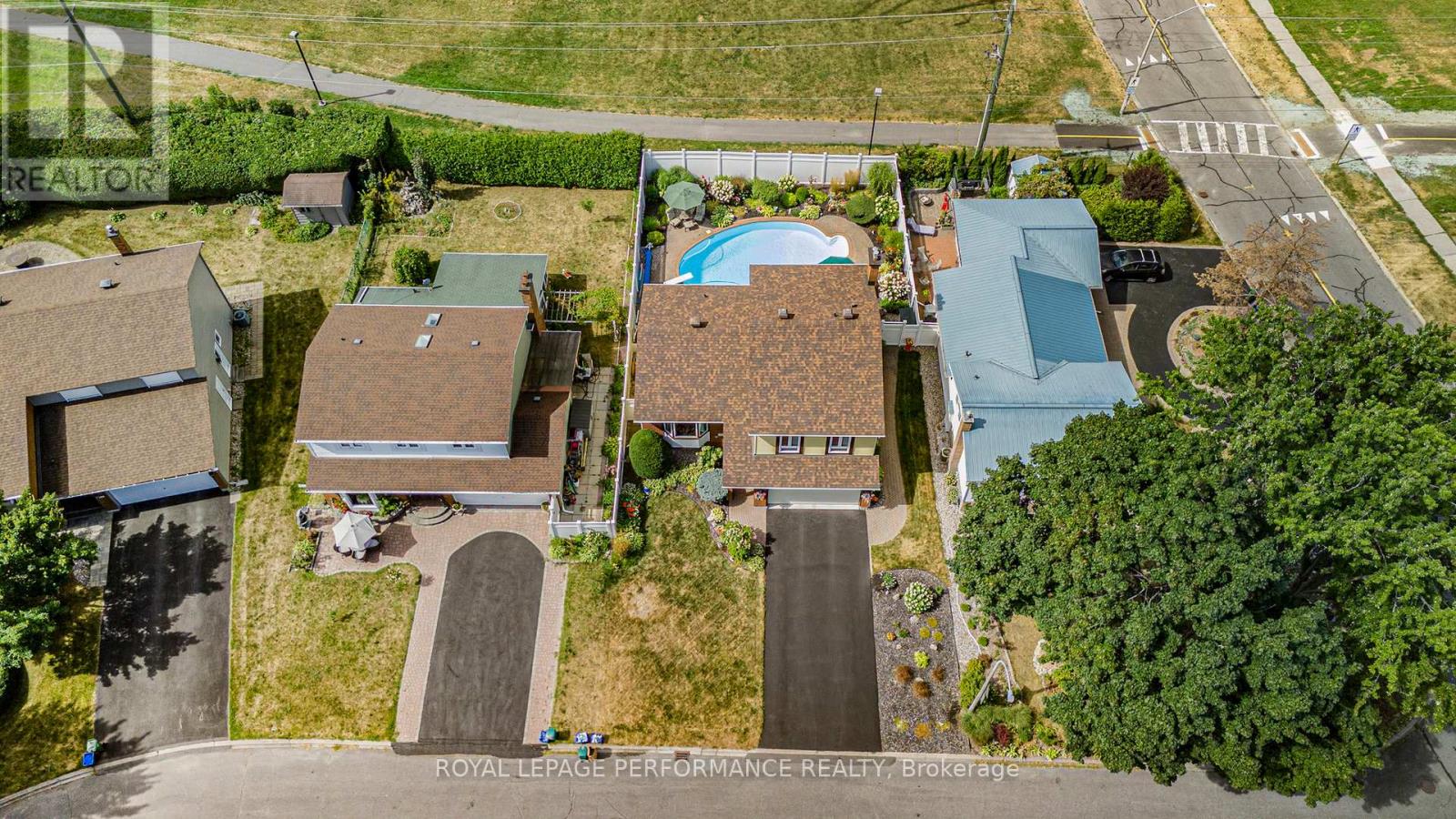 4362 Whittaker Crescent