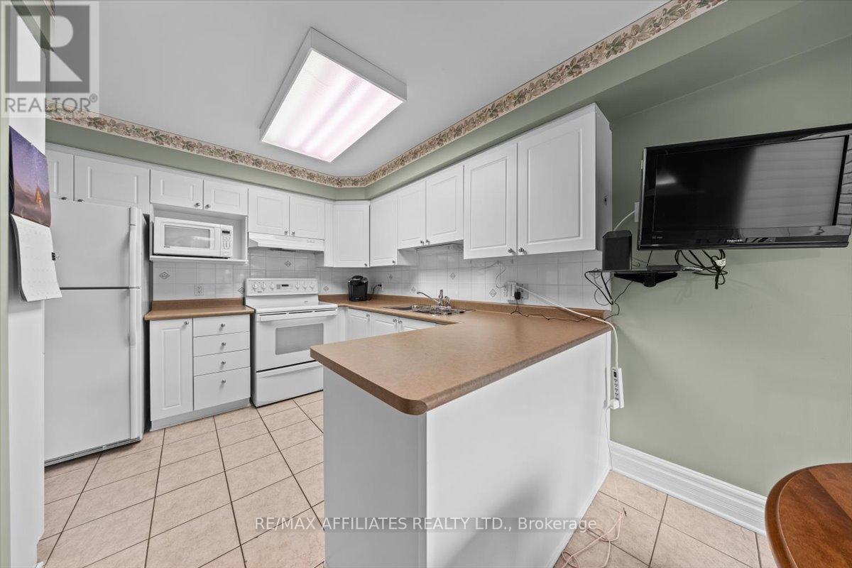 1639 Trenholm Lane