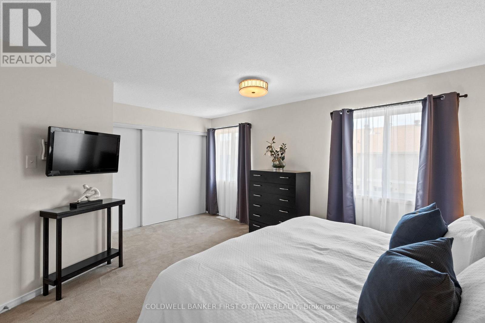 280 Applecross Crescent