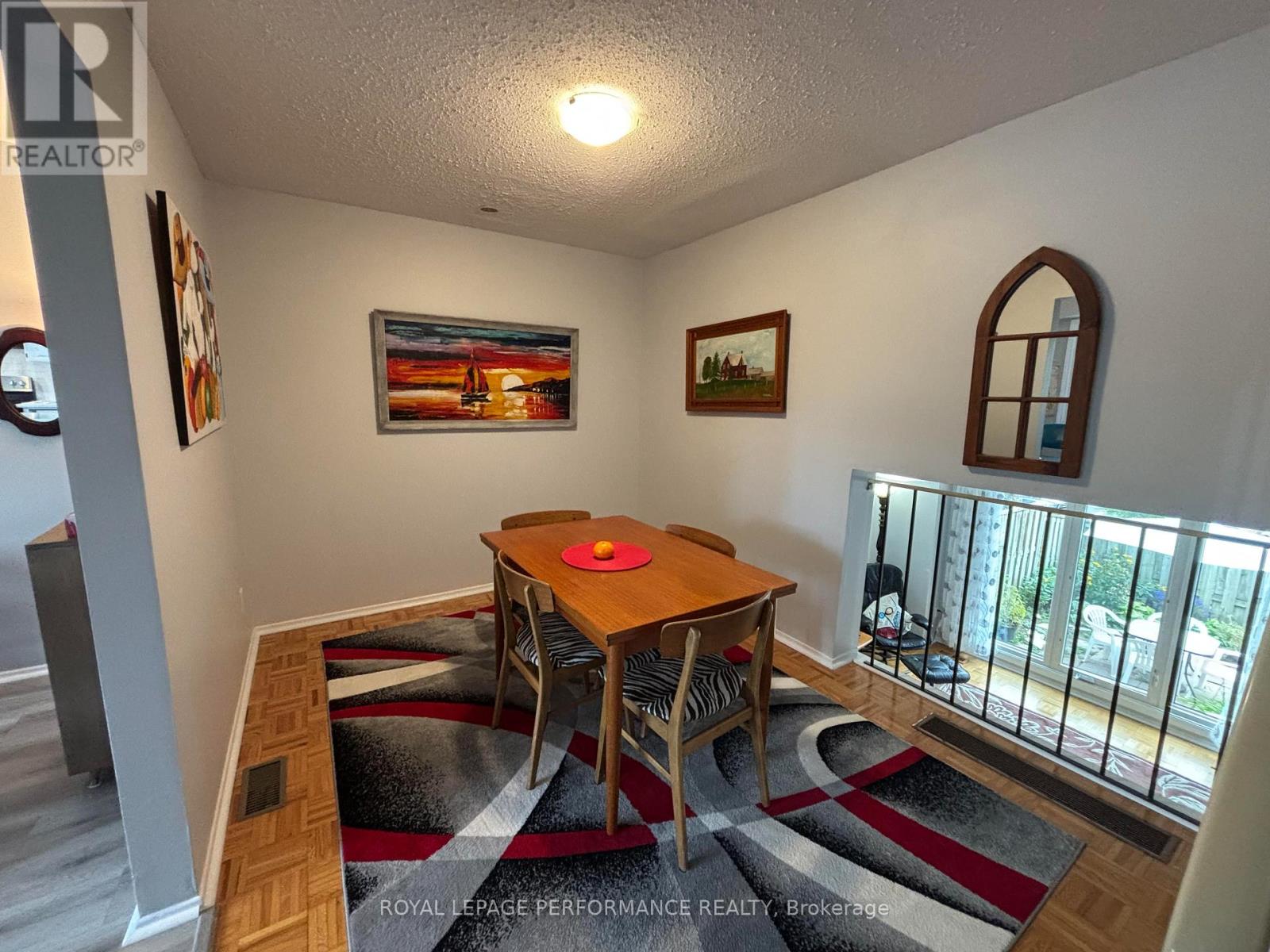 302 Salter Crescent