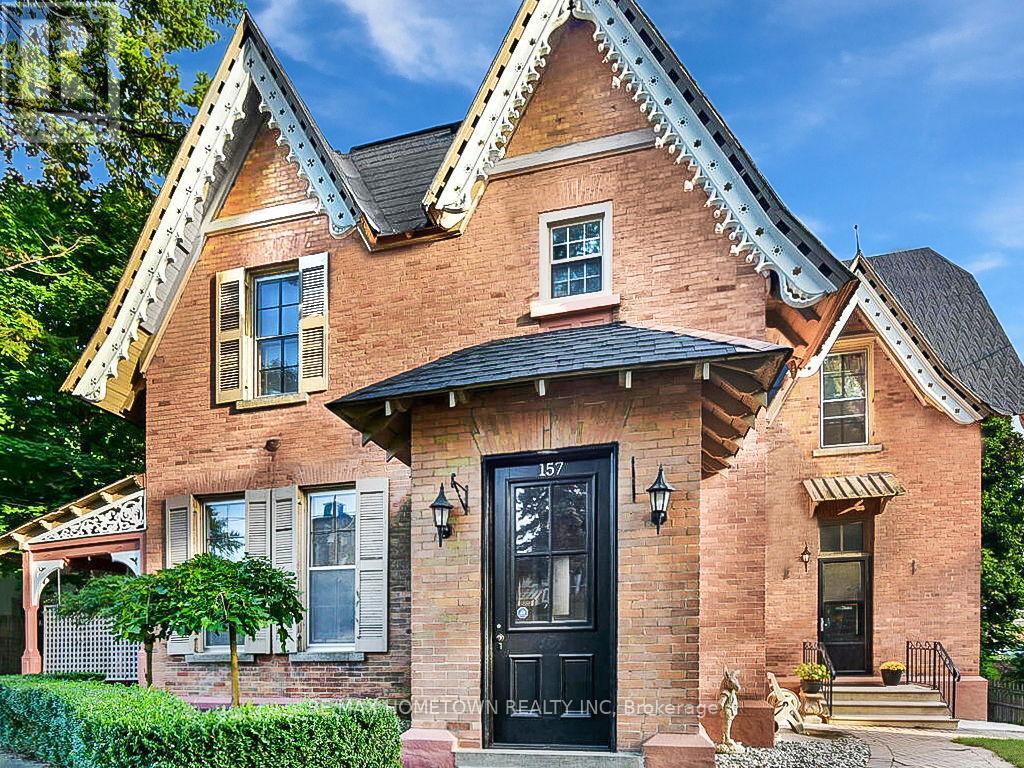157 Dibble Street W