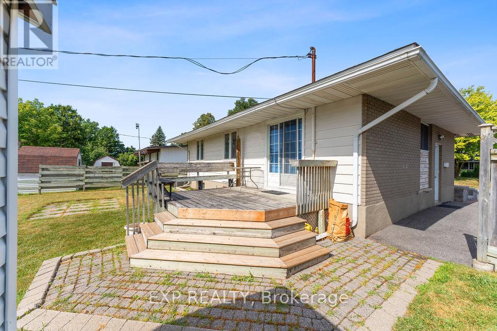 2536 Roman Avenue