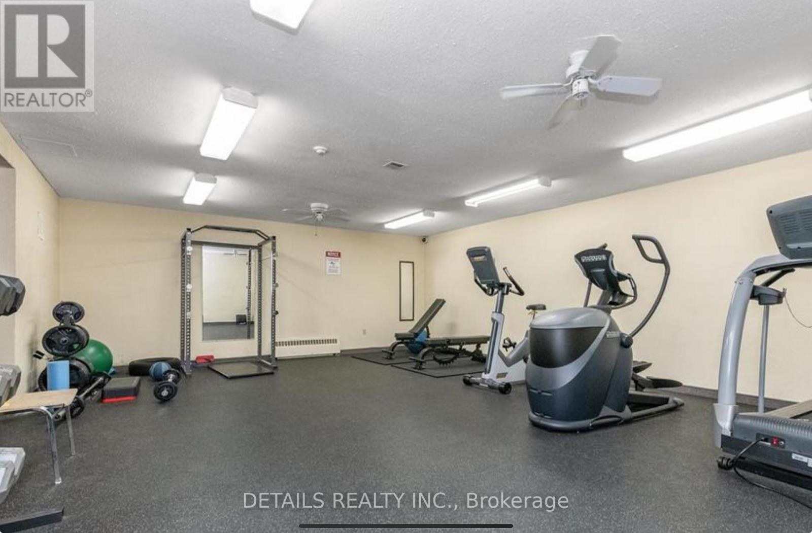 1102 - 1356 Meadowlands Drive E