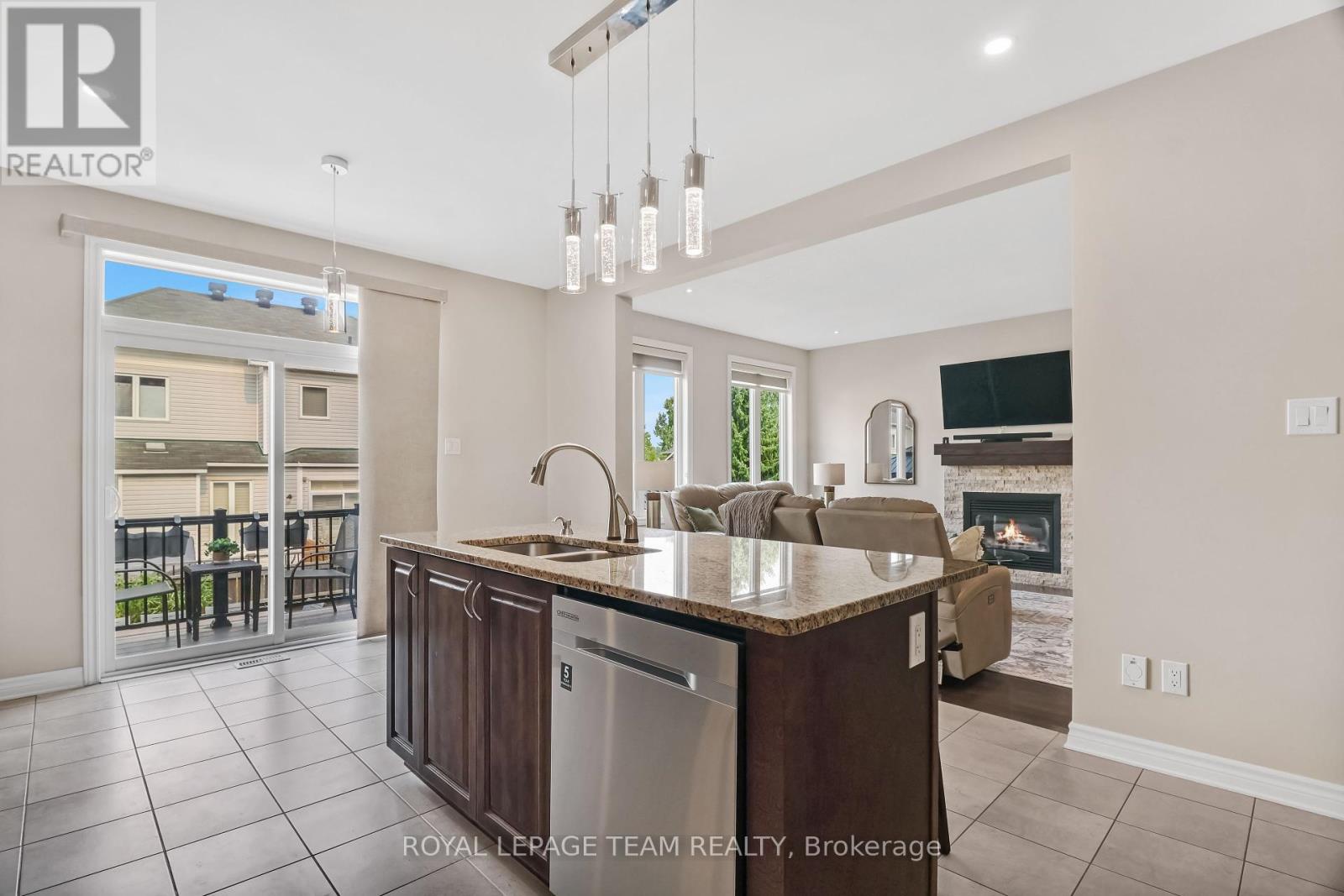 3519 Woodroffe Avenue