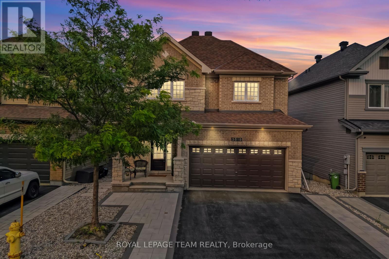 3519 Woodroffe Avenue