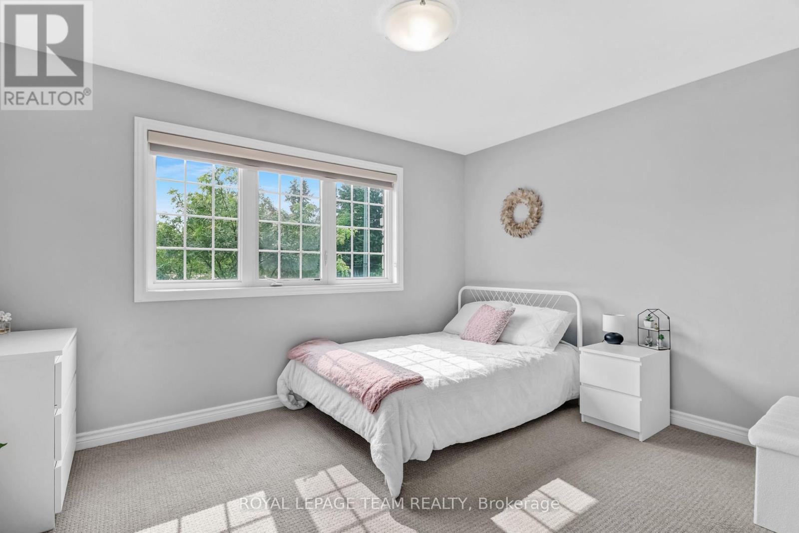 3519 Woodroffe Avenue