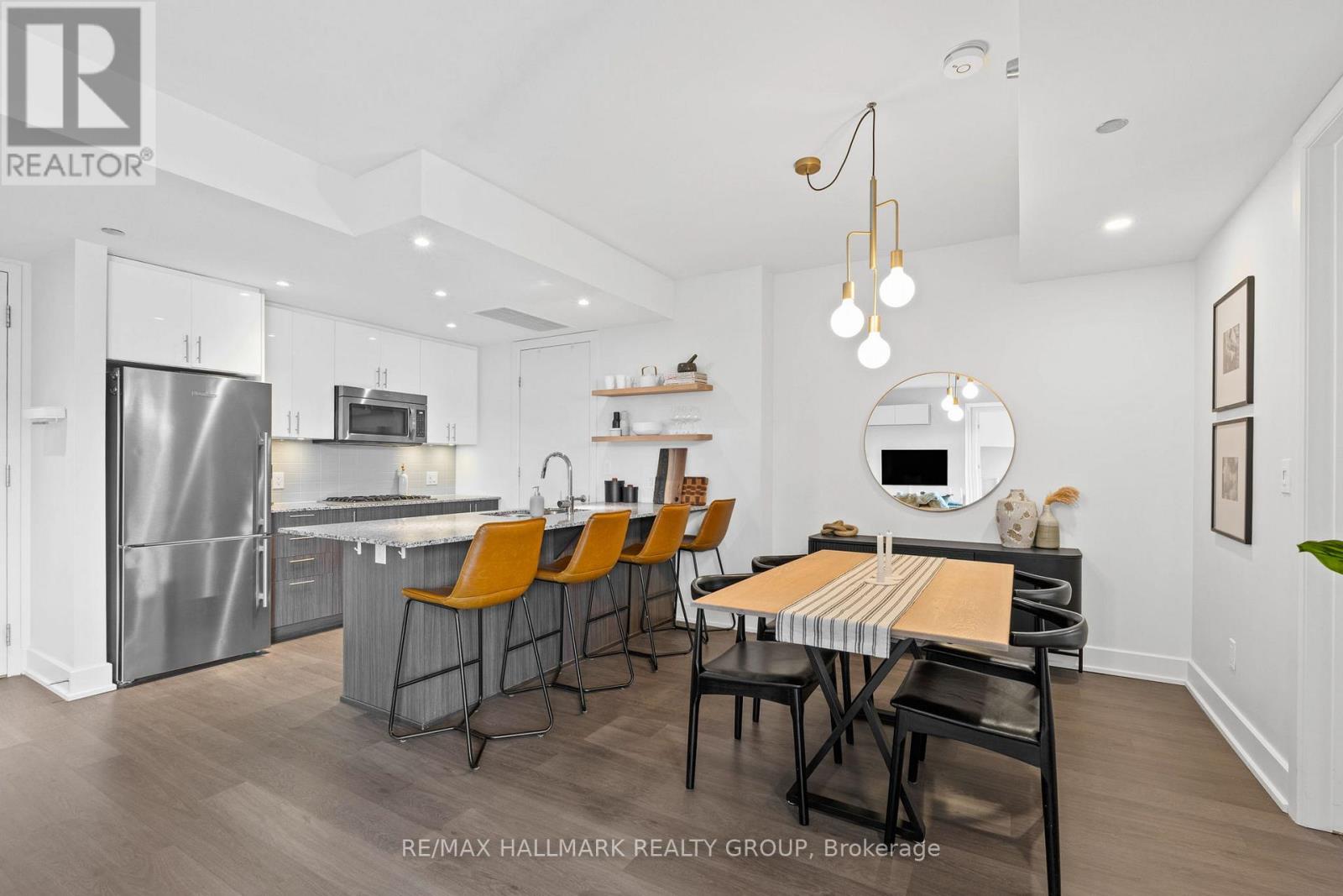401 - 7 Marquette Avenue