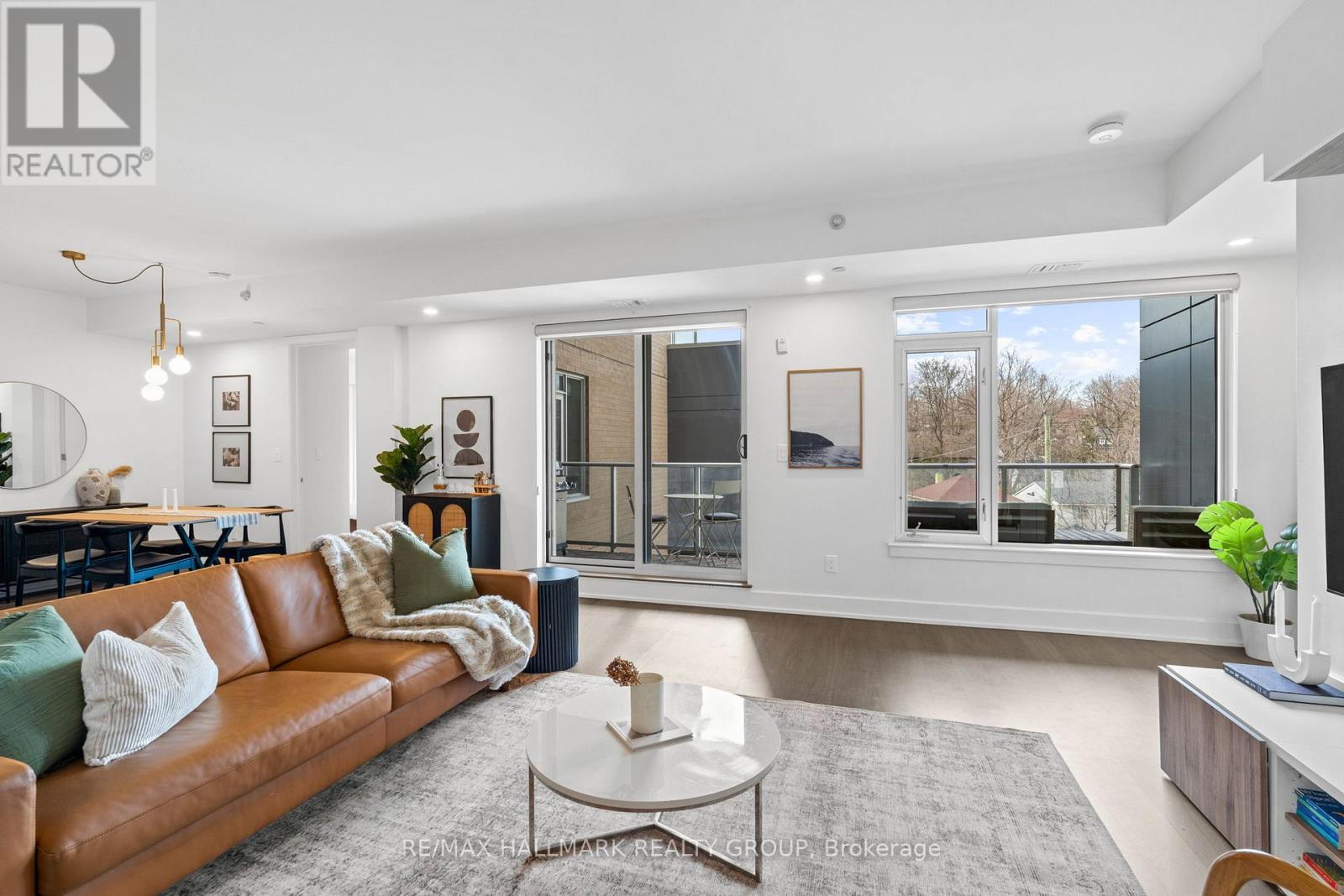 401 - 7 Marquette Avenue