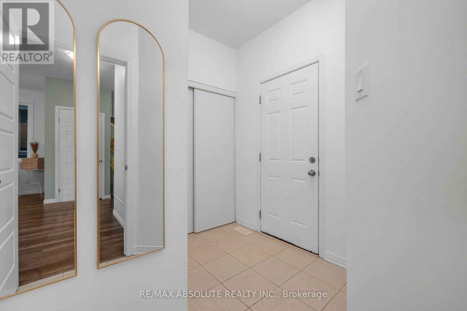 302 Haliburton Heights