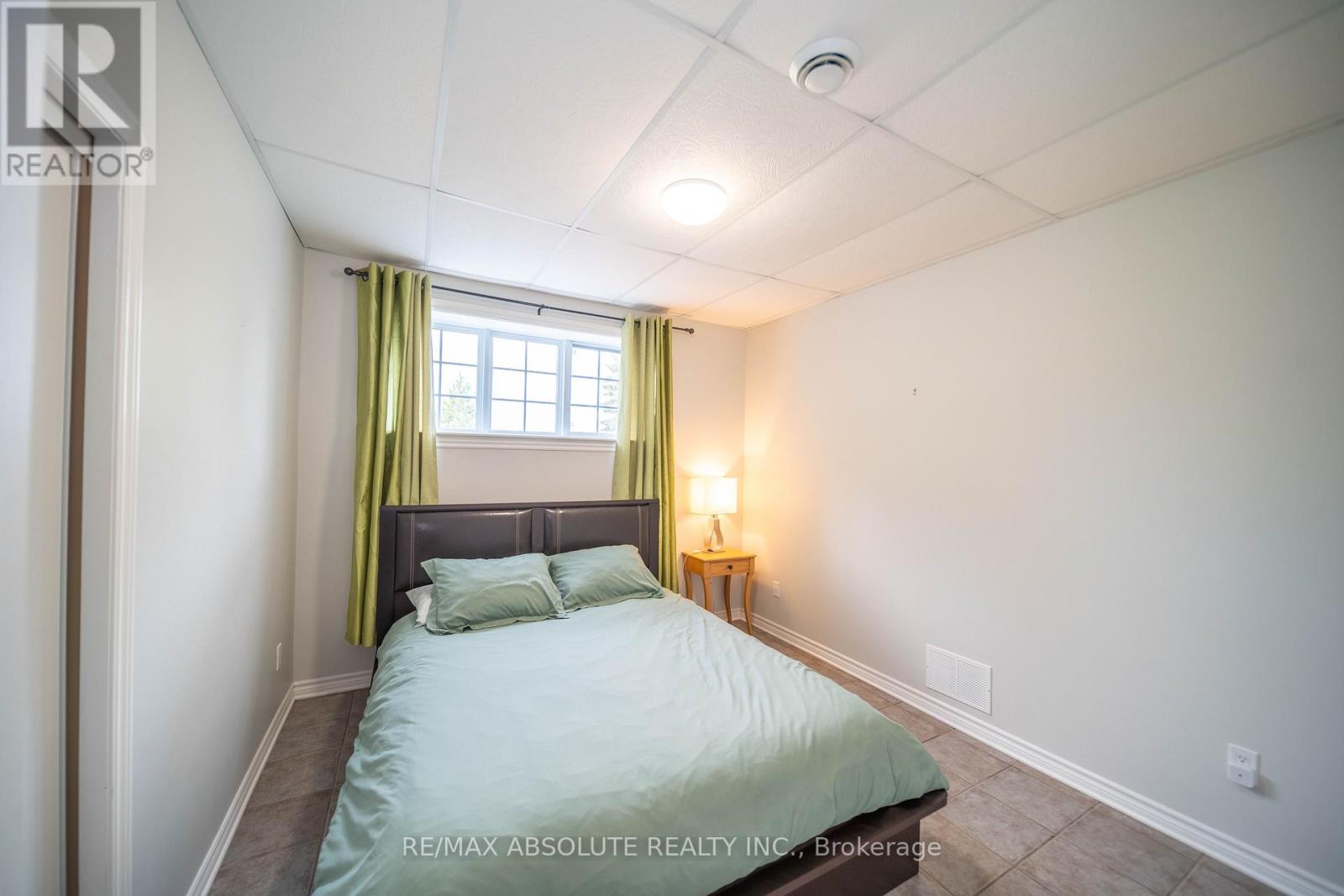 735 St Thomas Road