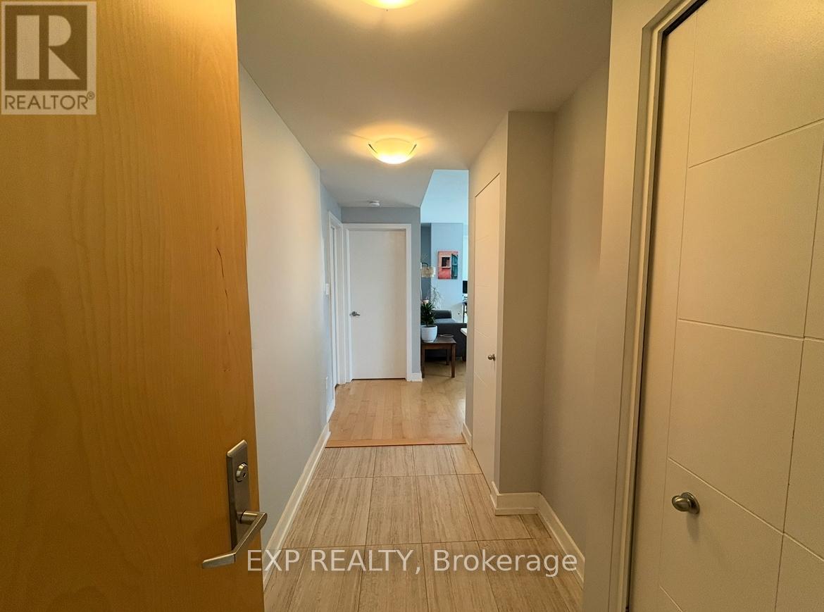 2001 - 40 Nepean Street