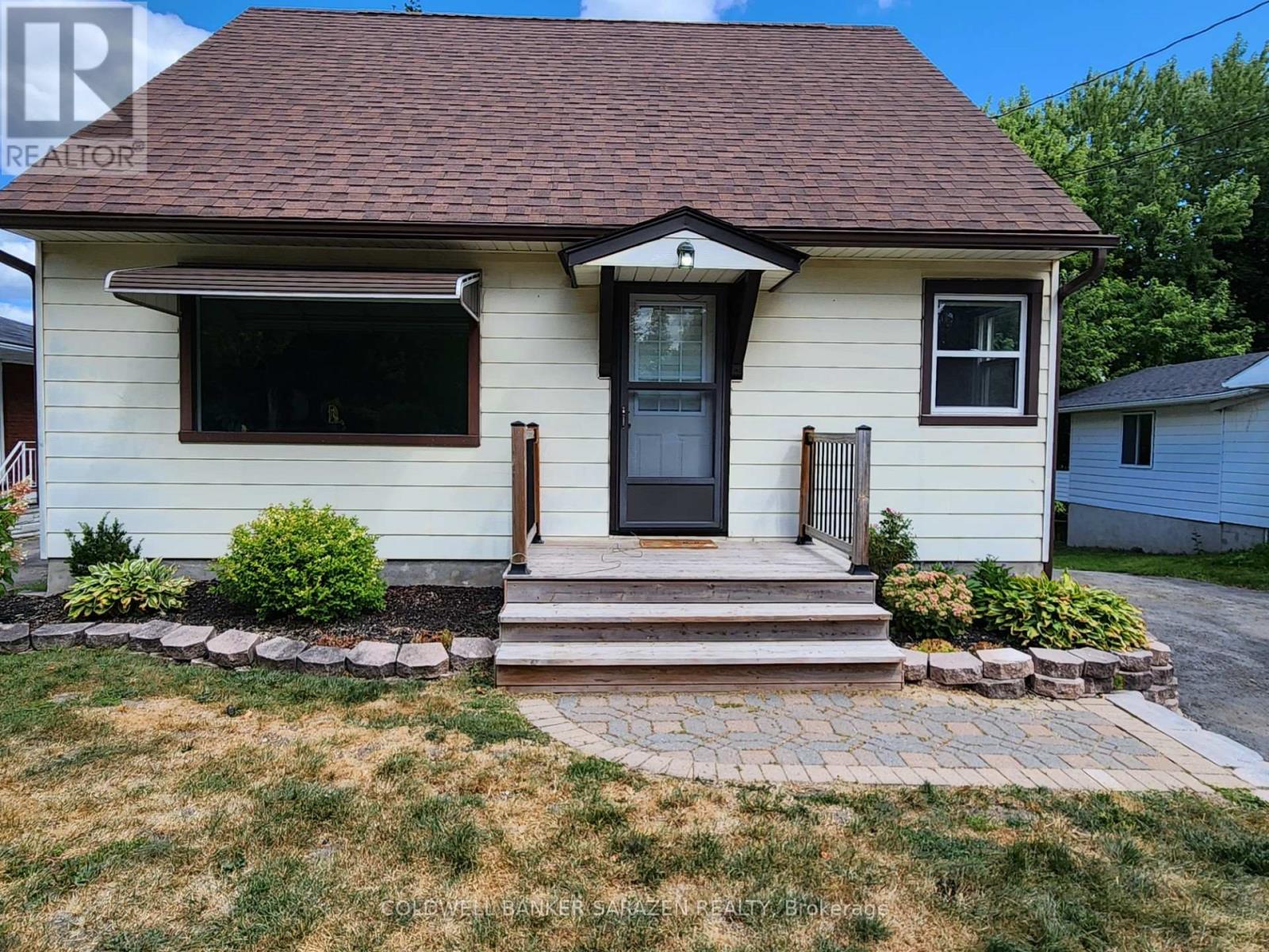56 River Road S