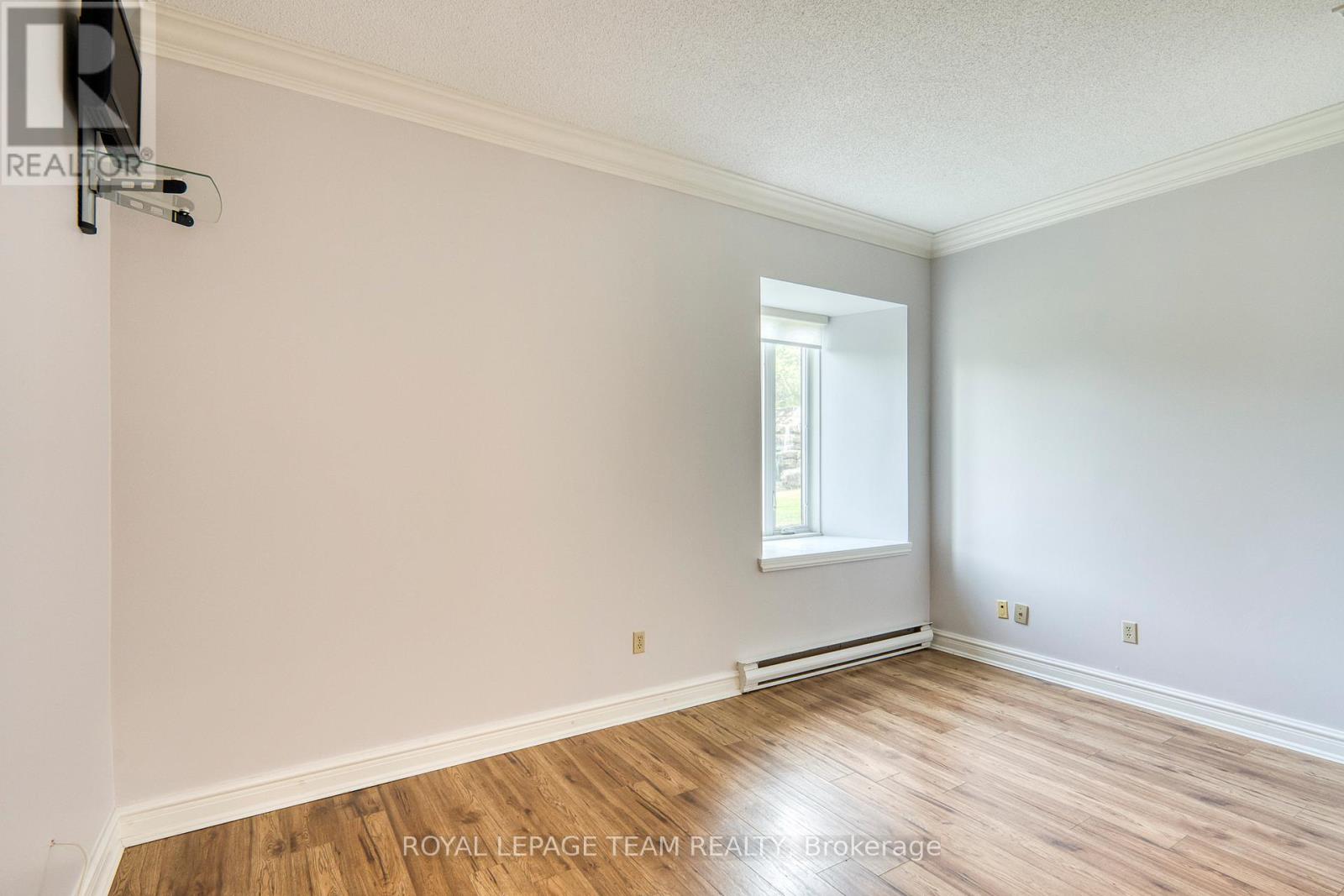 107 - 1 Rosamond Street