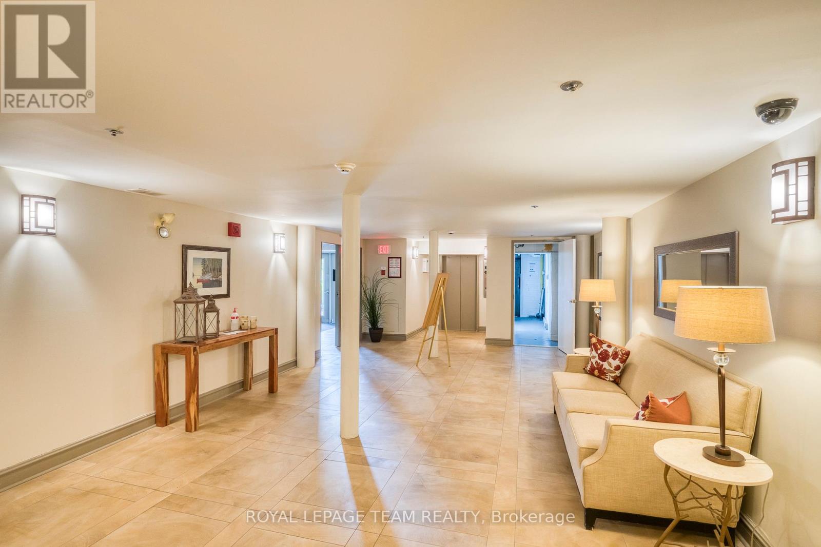 107 - 1 Rosamond Street
