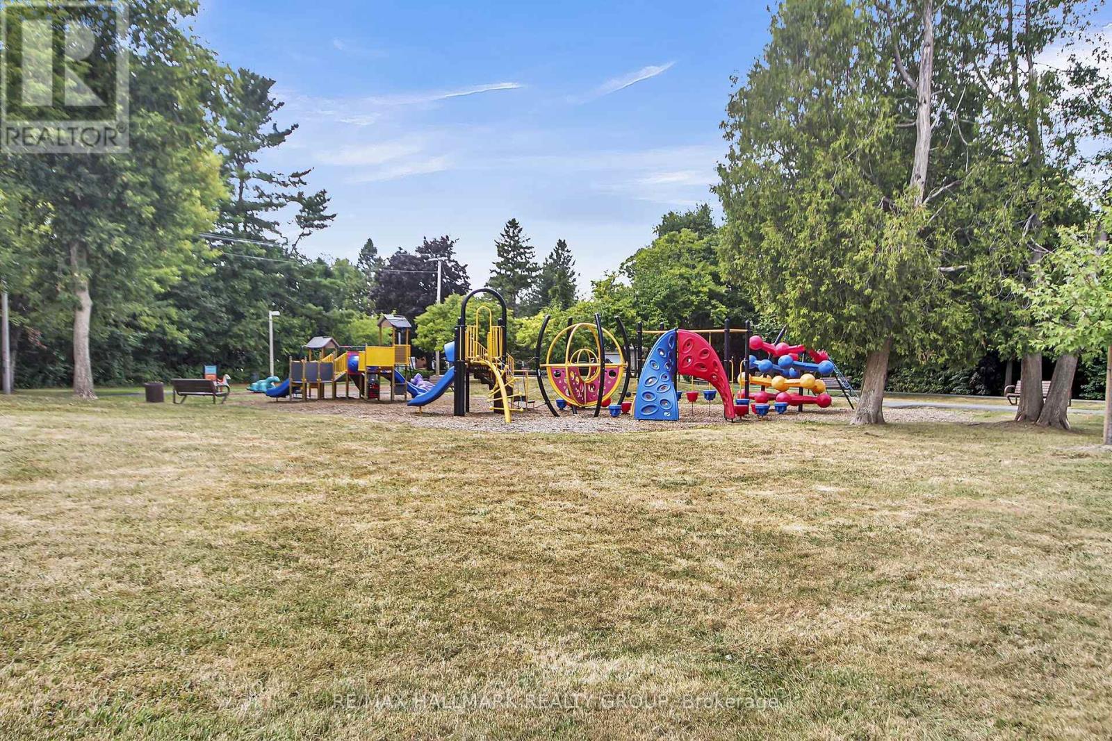 40 Foothills Drive