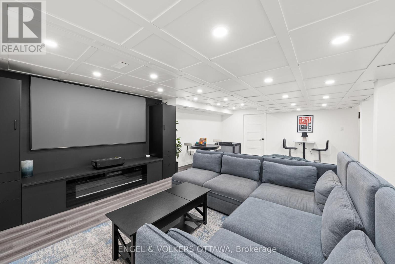 209 Blackhorse Drive