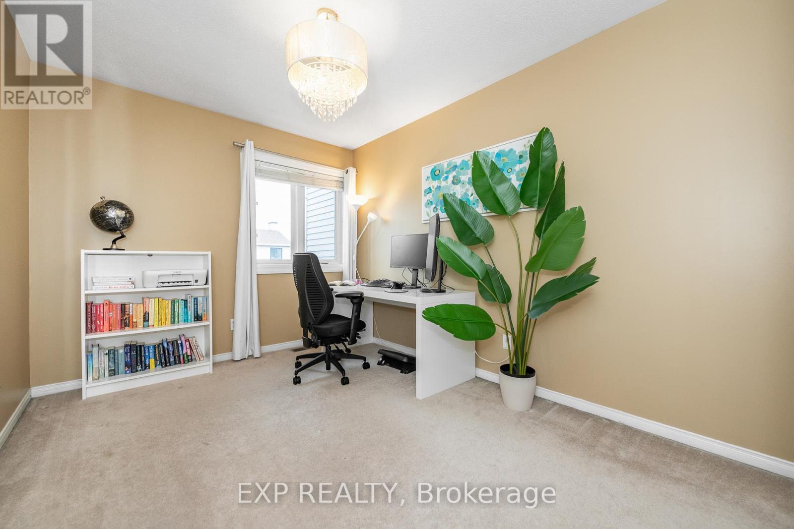 629 Brome Crescent