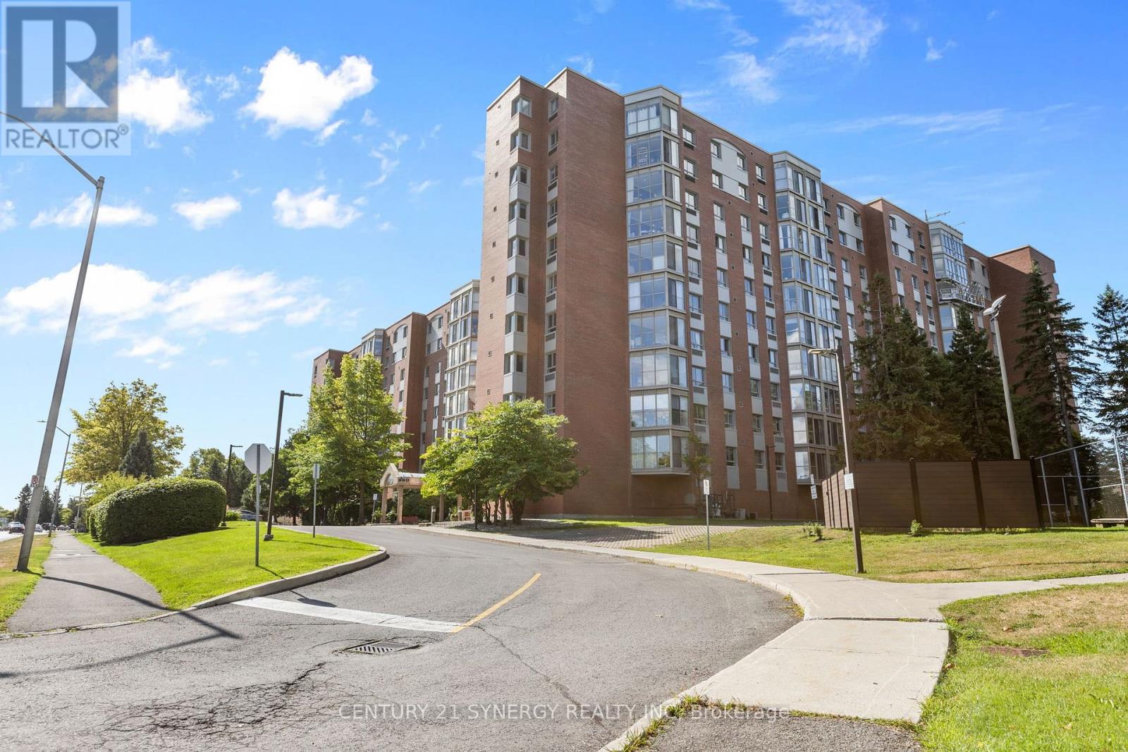 703 - 960 Teron Road