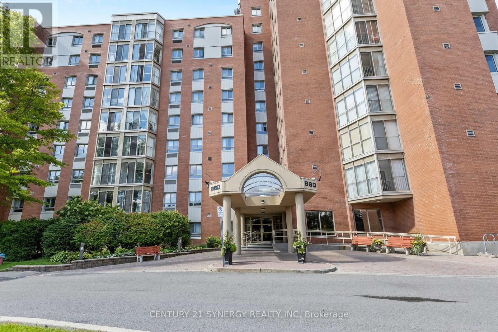 703 - 960 Teron Road