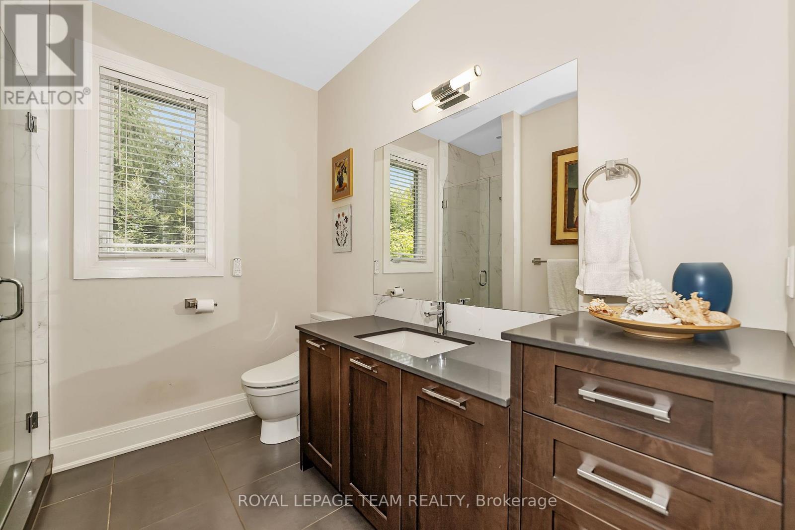6290 Emerald Links Drive
