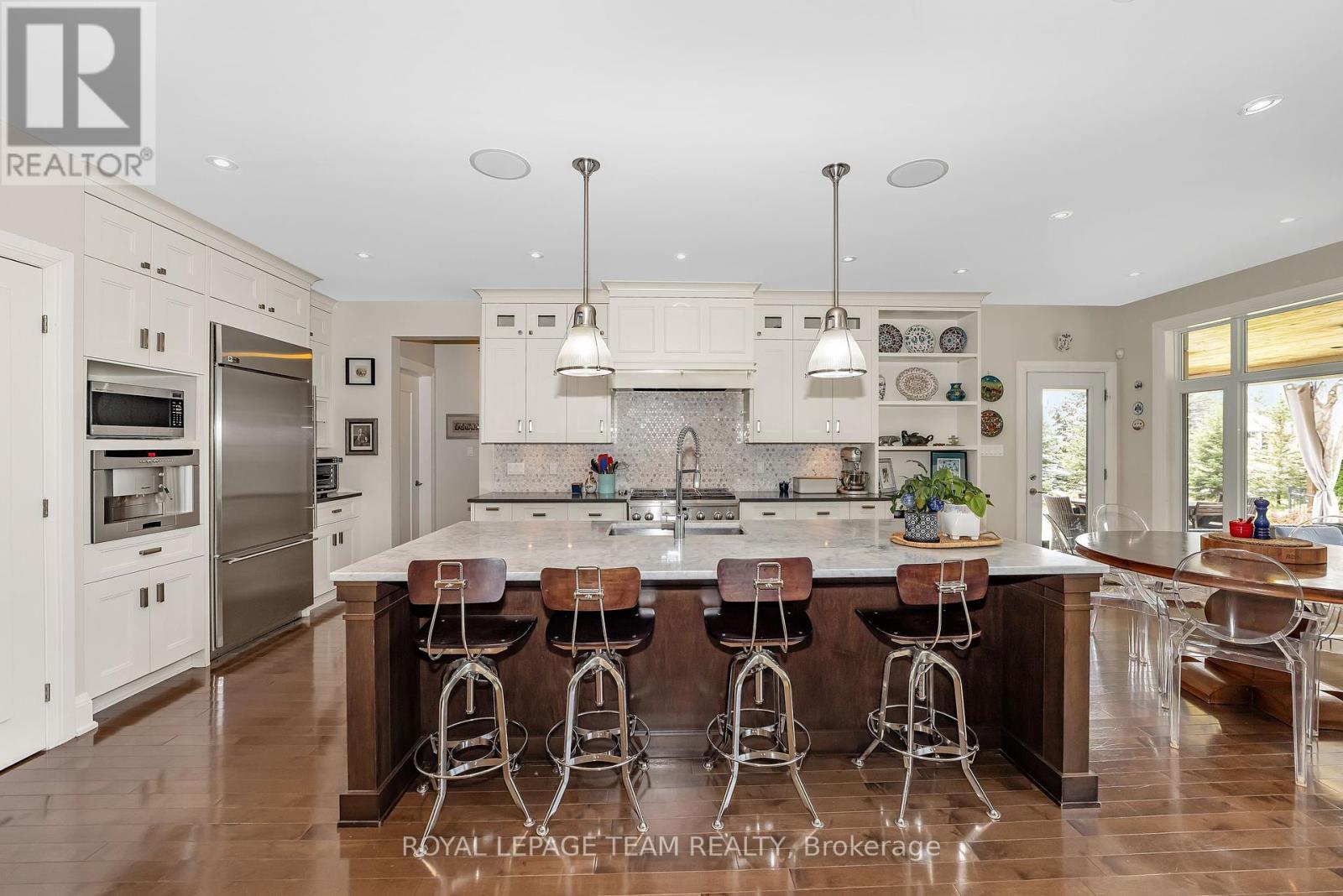 6290 Emerald Links Drive