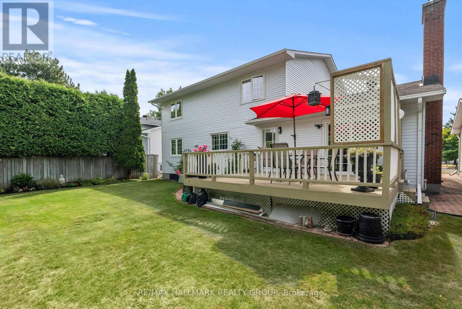 52 Knollsbrook Drive