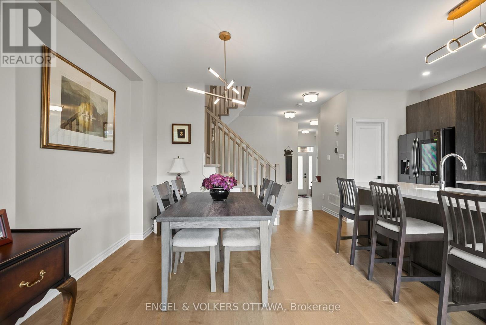 644 Vivera Place