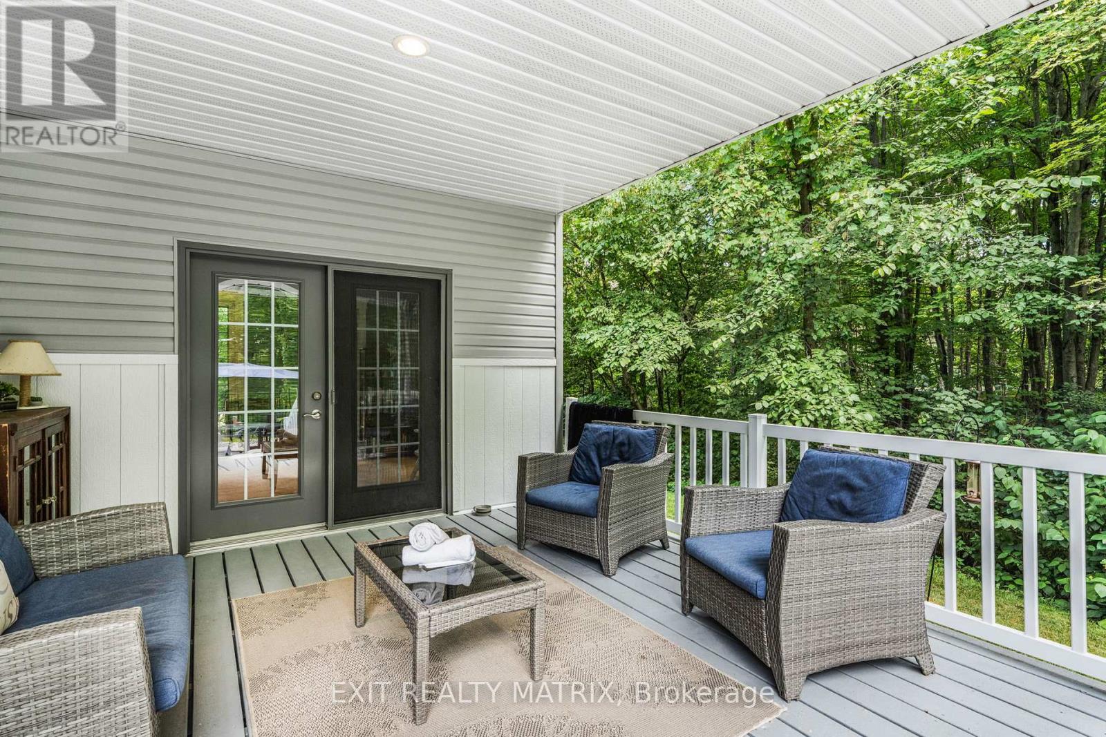 1736 Groves Road