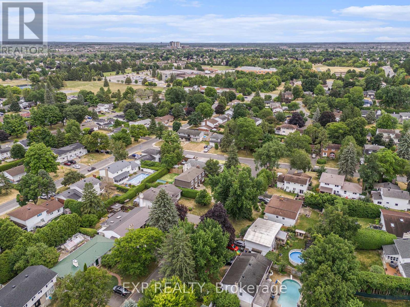 3 St Remy Drive