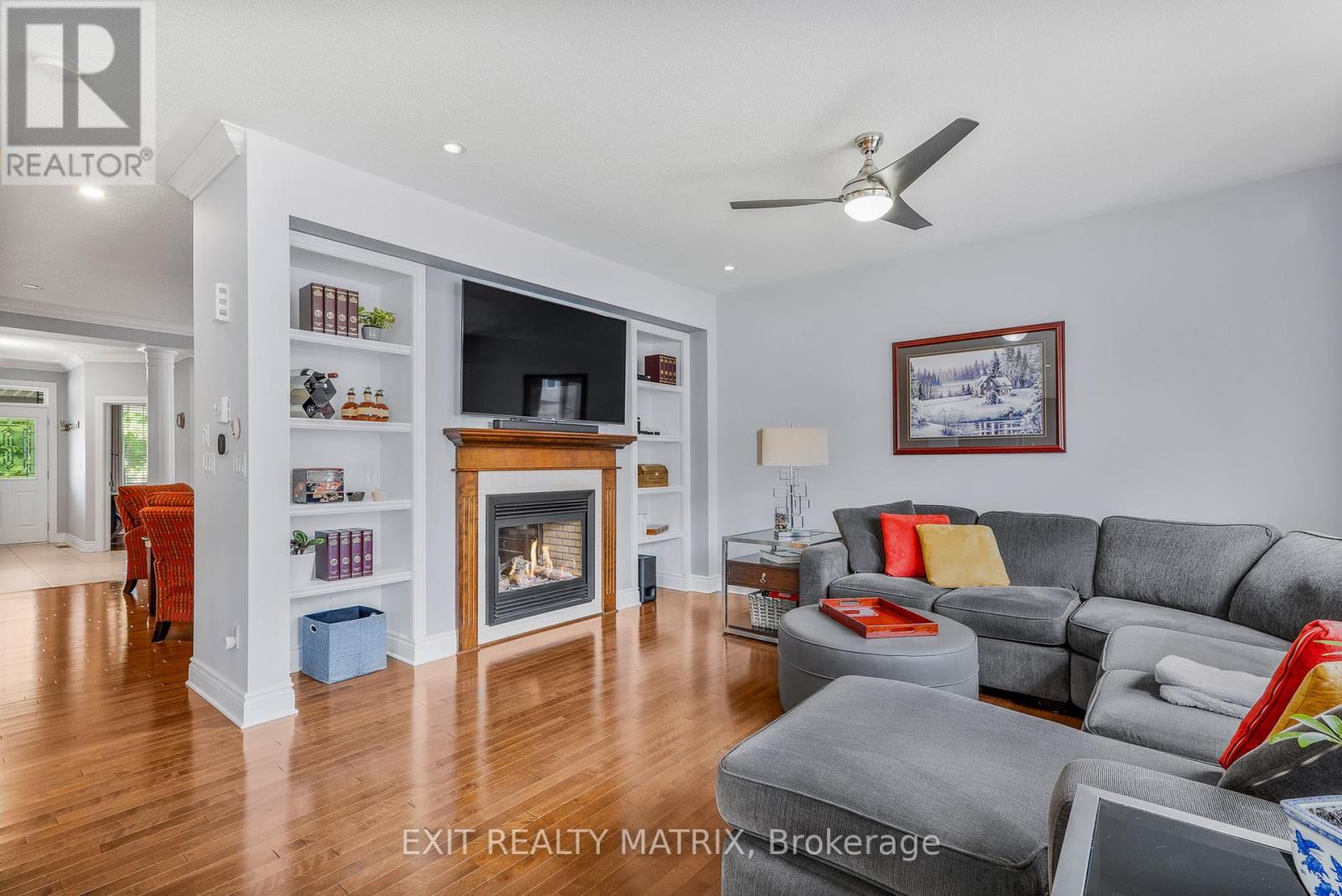 352 Oakcrest Way
