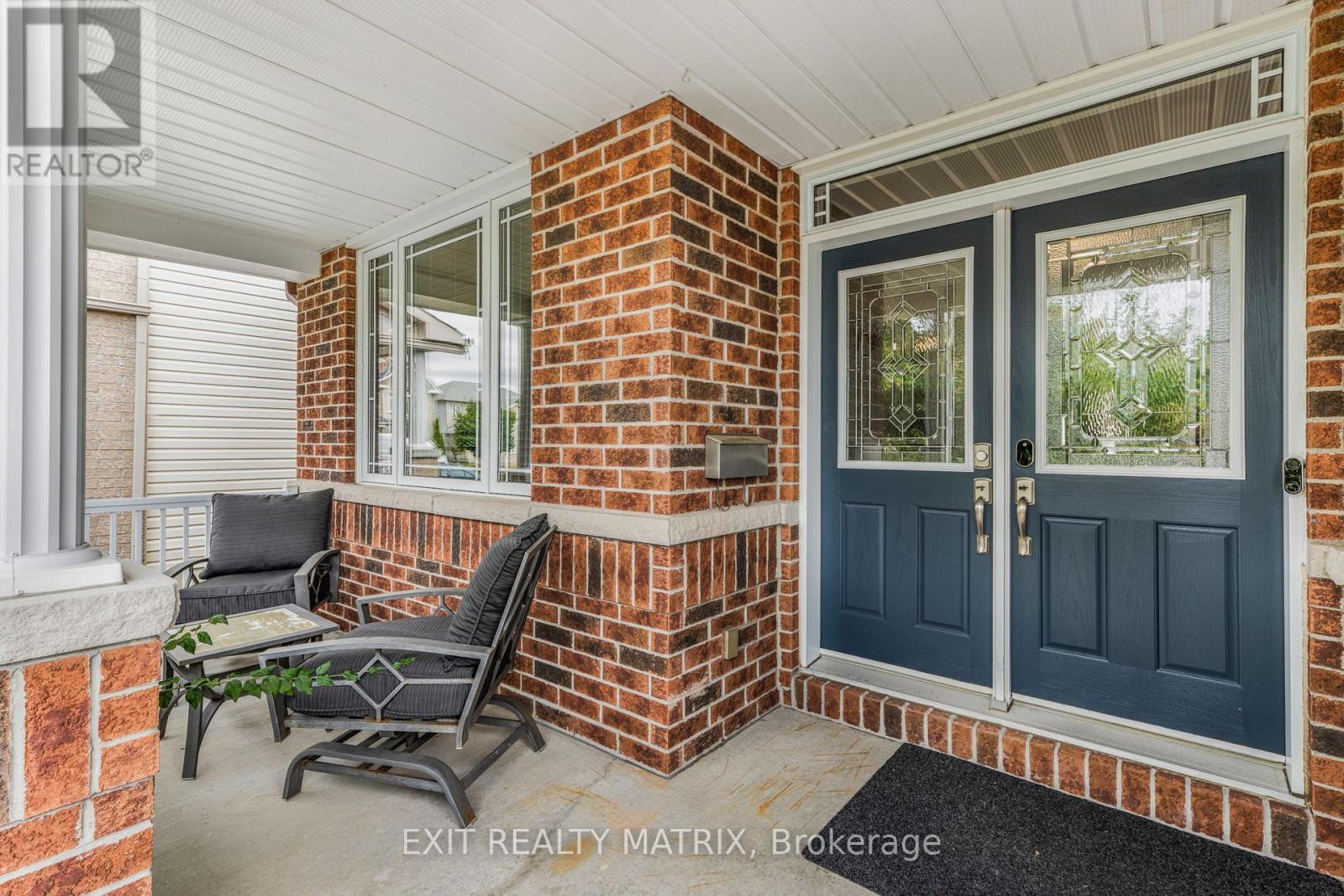 352 Oakcrest Way