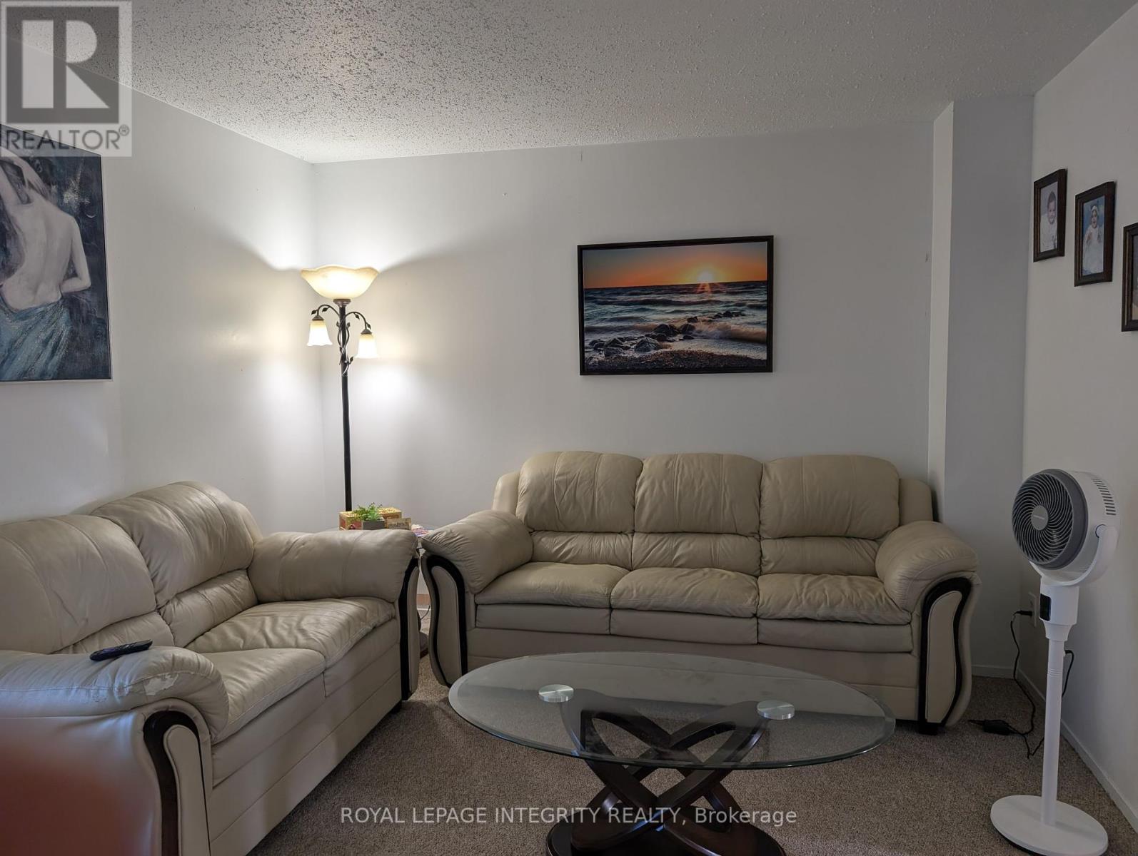 38 - 1721 Dondale Street