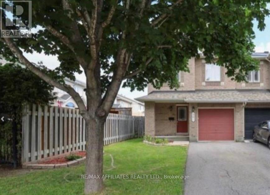 561 Aquaview Drive