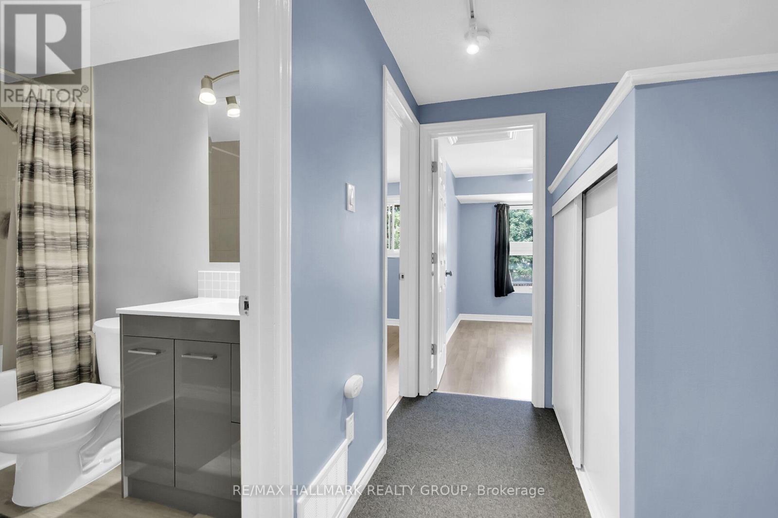 113 - 2570 Southvale Crescent