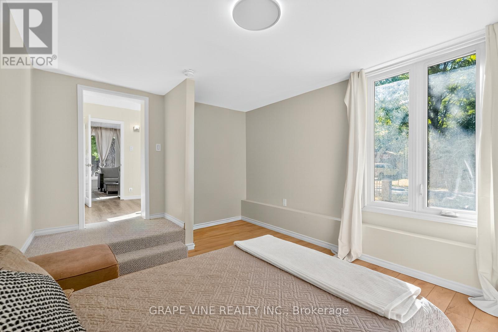 125 Hunter Crescent