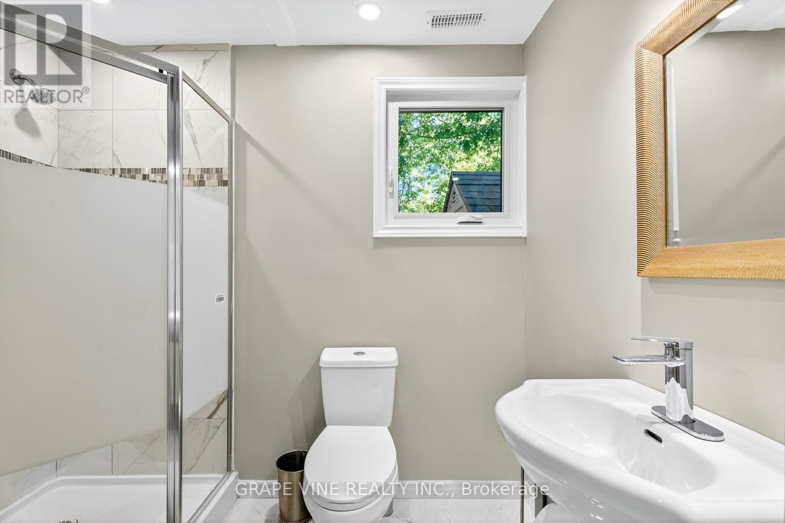 125 Hunter Crescent