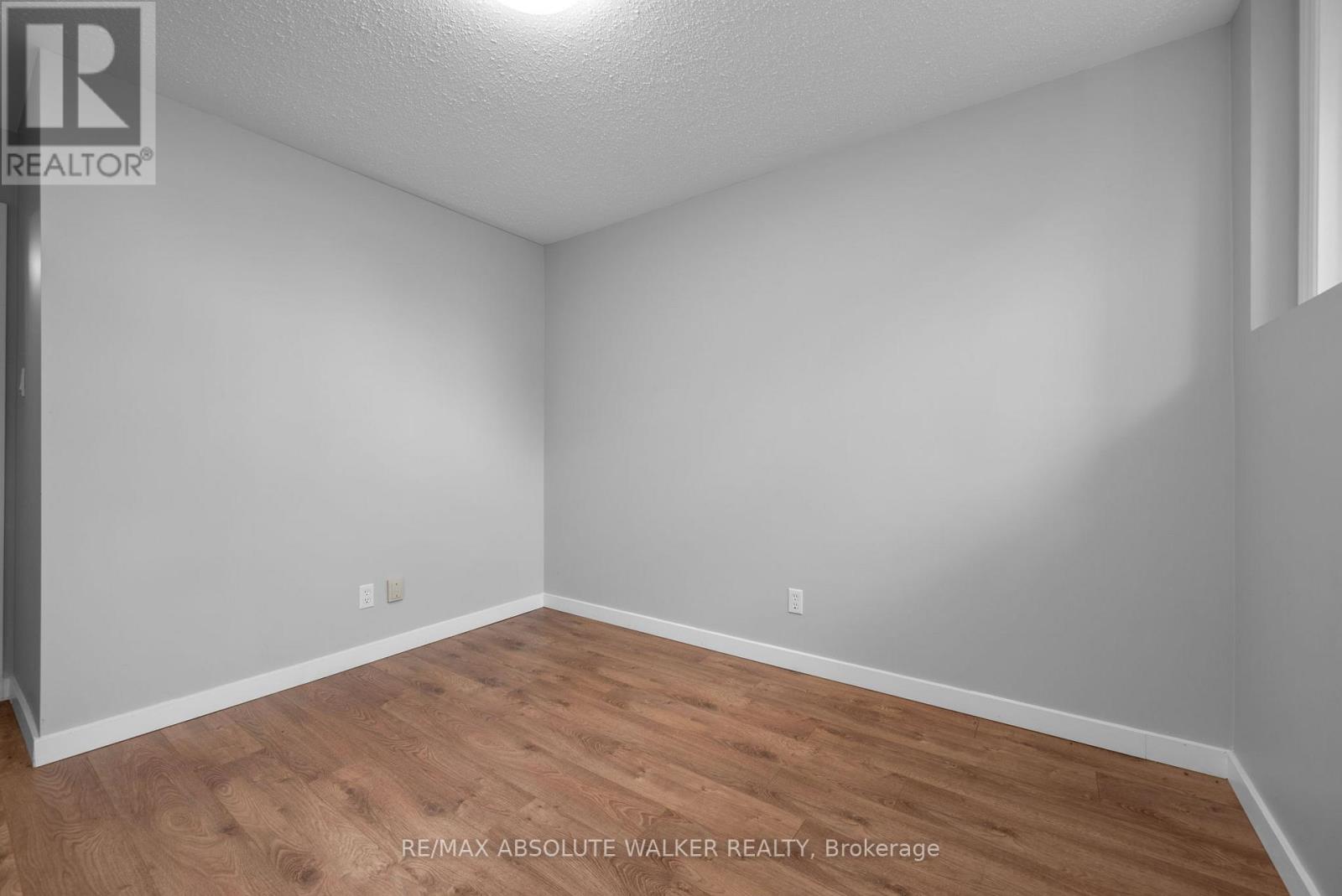 1673 Locksley Lane