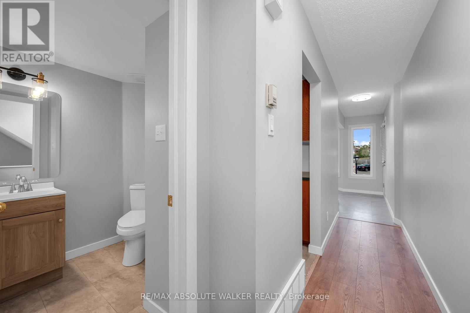 1673 Locksley Lane
