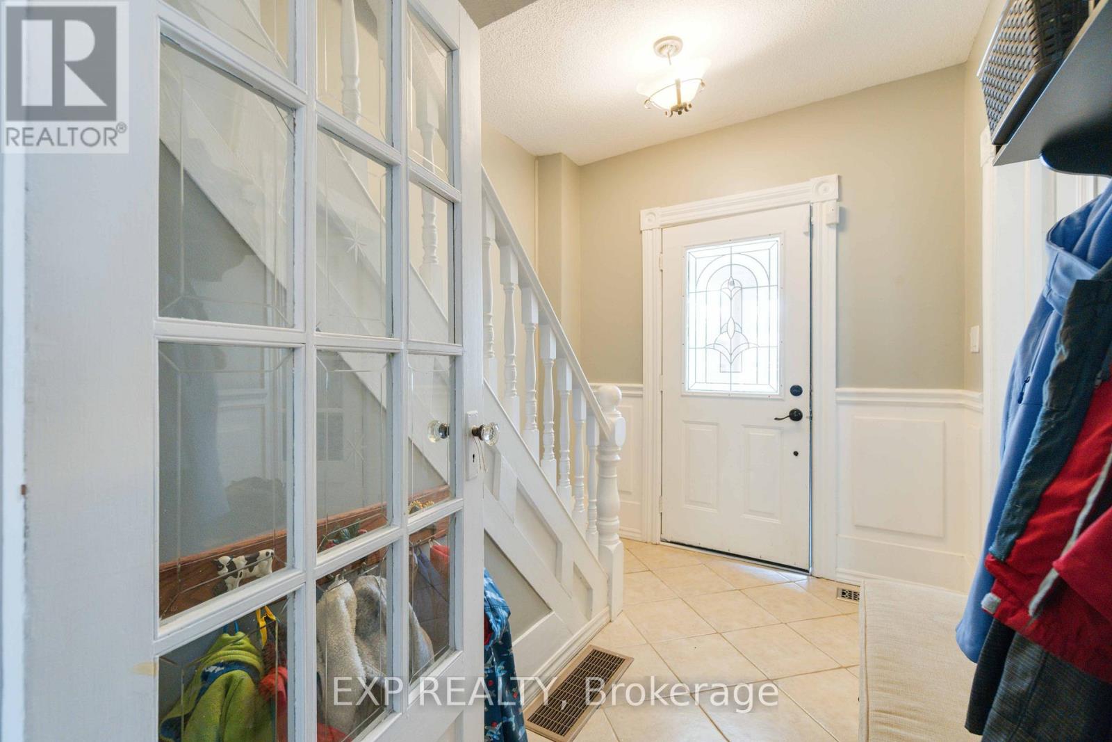 105 Division Street N