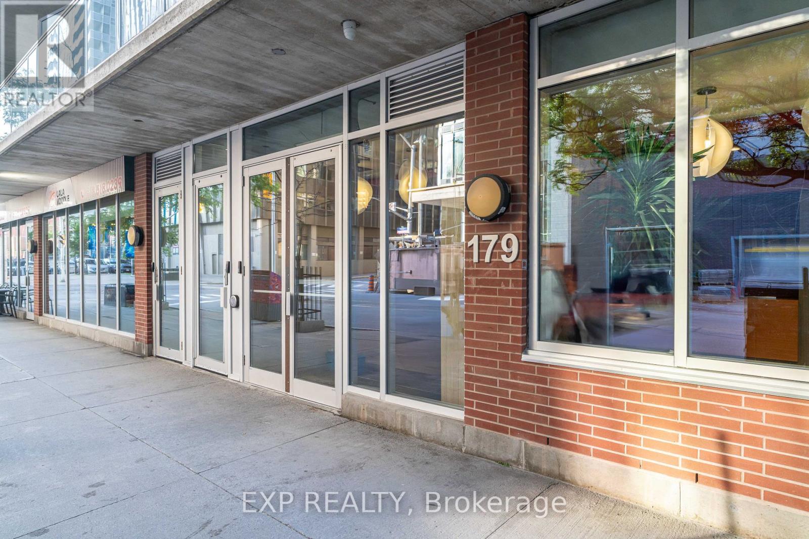 907 - 179 George Street