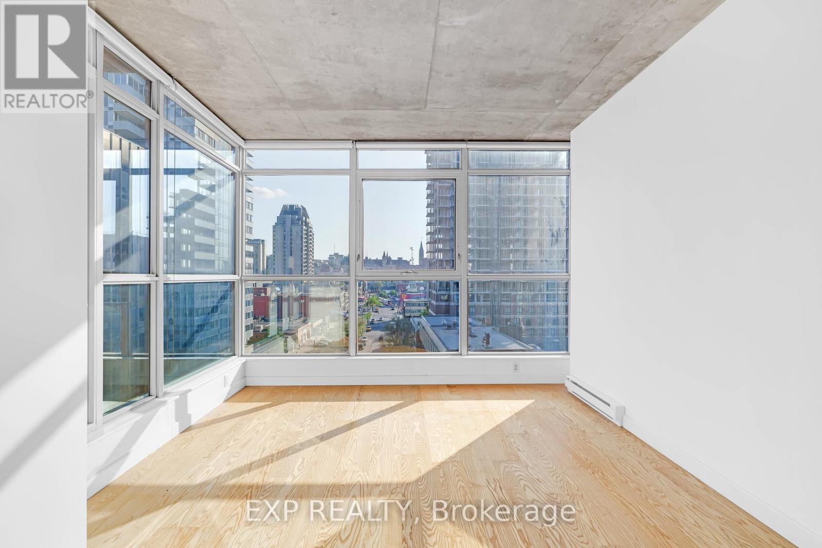 907 - 179 George Street
