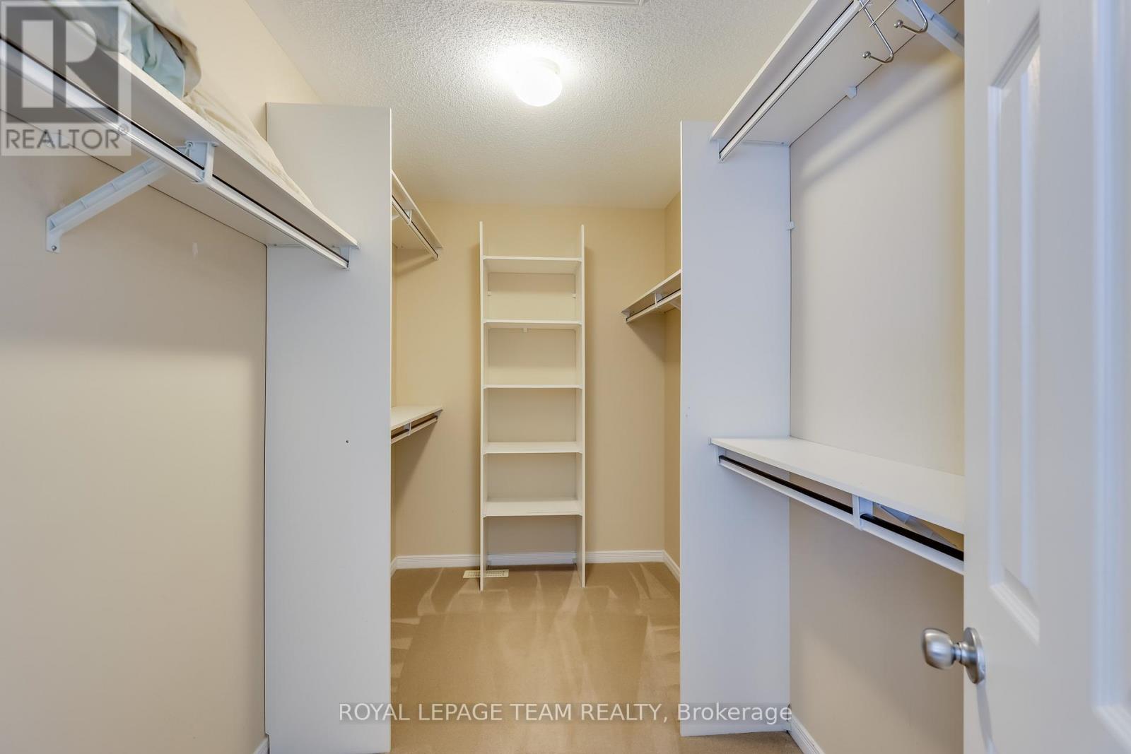 474 West Ridge Drive