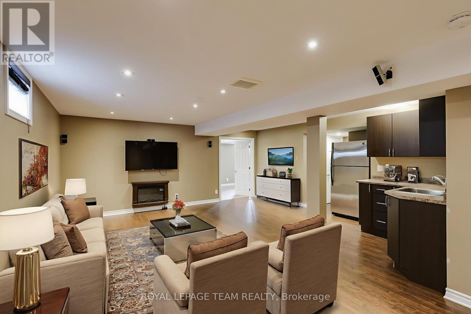474 West Ridge Drive