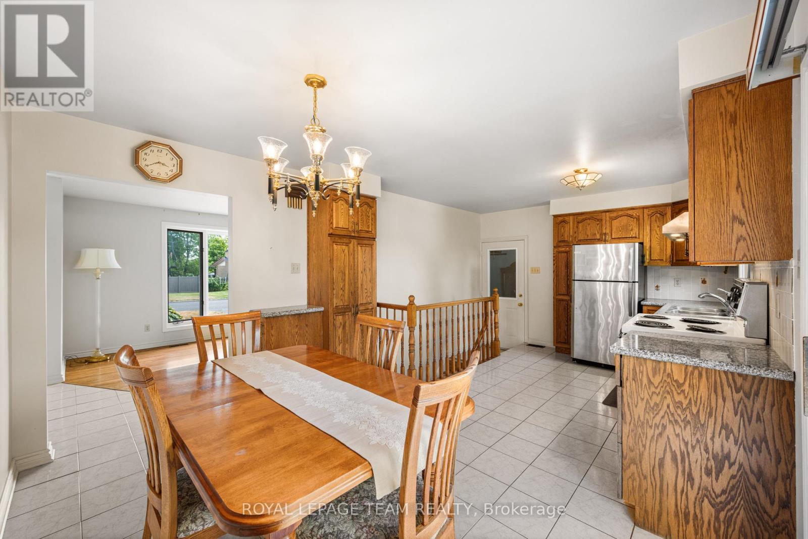 5 Spring Garden Avenue