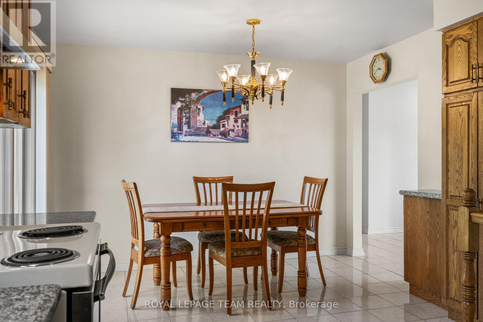 5 Spring Garden Avenue
