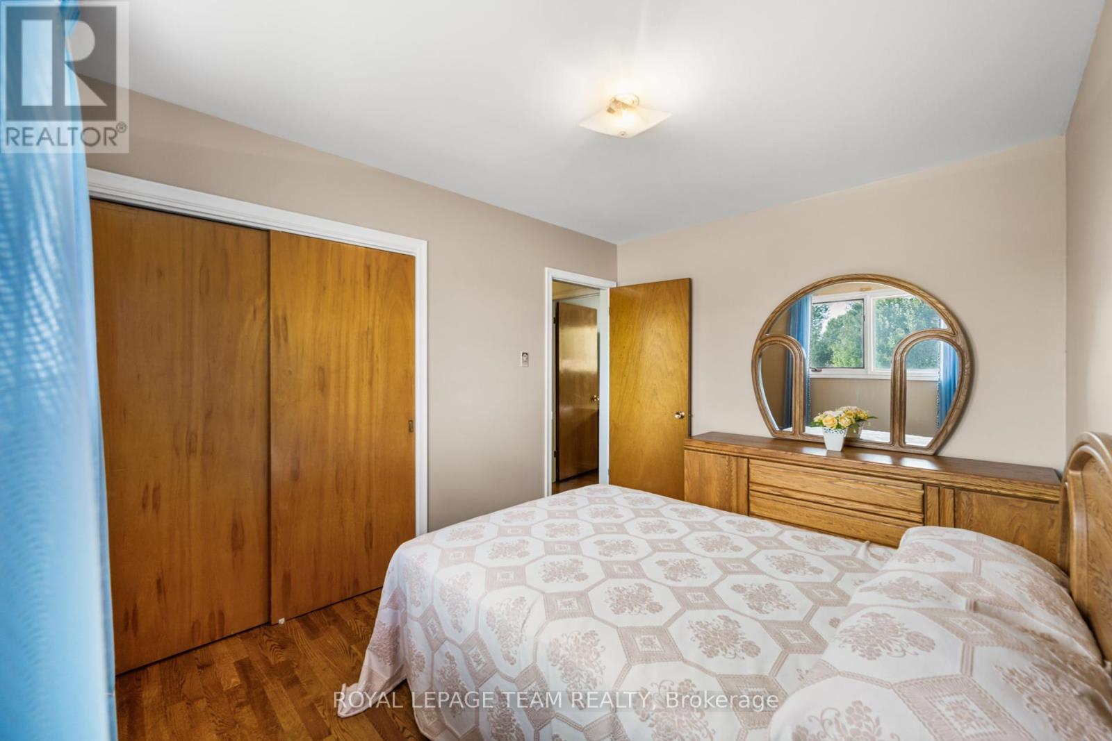 5 Spring Garden Avenue