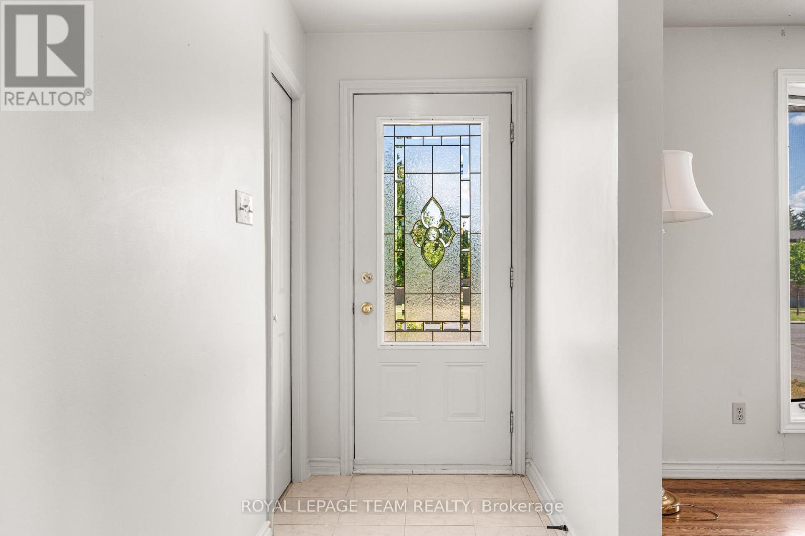 5 Spring Garden Avenue