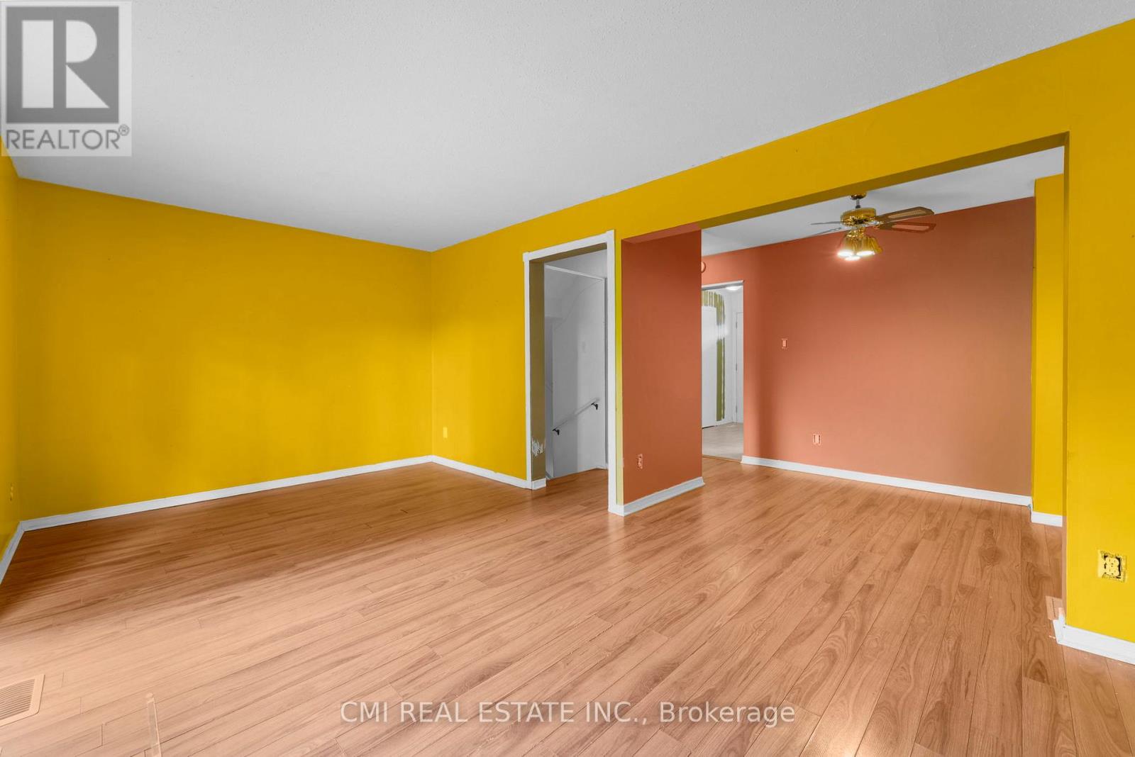 99 - 2570 Southvale Crescent
