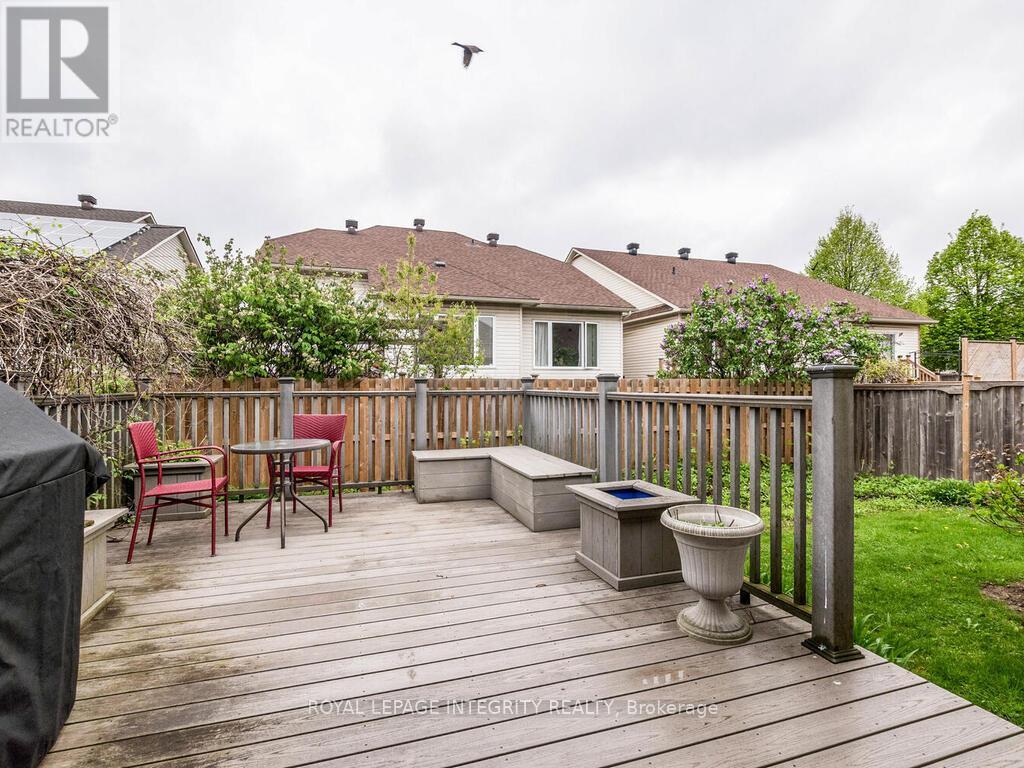 223 Willow Creek Circle